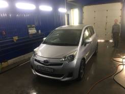 Toyota Ractis. Без водителя