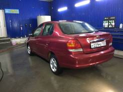 Toyota Platz. Без водителя