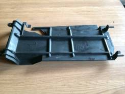 Дефлектор радиатора. Toyota: Platz, ist, Vitz, WiLL Vi, Scion, Echo, Yaris Verso, Funcargo, Raum, Yaris, Echo Verso, WiLL Cypha, bB Двигатели: 1NZFE...