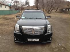 Cadillac Escalade.   