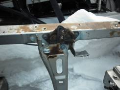 Замок капота. Mazda Bongo Friendee, SG5W, SGE3, SGEW, SGL3, SGL5, SGLR, SGLW Ford Freda, SG5WF, SGE3F, SGEWF, SGL3F, SGL5F, SGLRF, SGLWF
