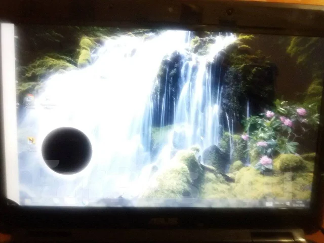 Asus K40IJ. 15.4", 1,8����, ��� 2048 ��, ���� 230���, WiFi: 1, ����������� �� 1��. ����