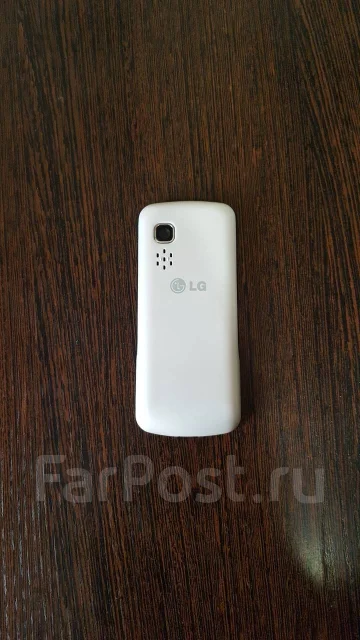 LG S367. �/�, �����, 3G, Dual-SIM, ��������� ����