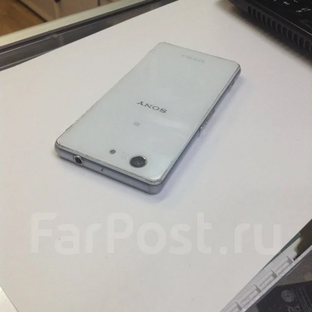 Sony Xperia Z3 Compact. �/�, ����� ����