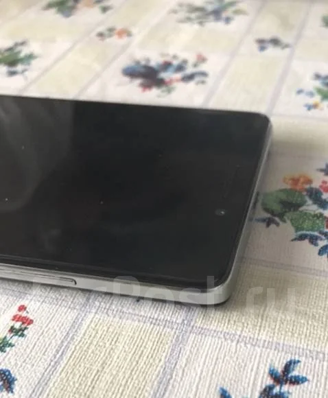 Lenovo. �/� ����