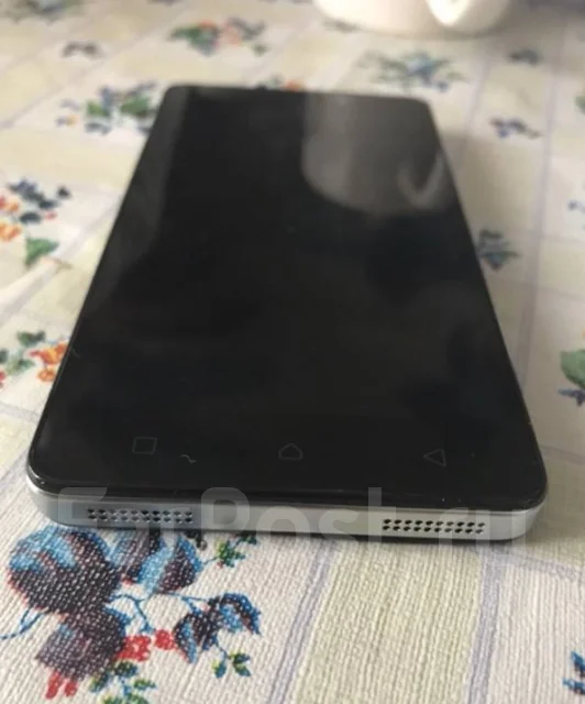 Lenovo. �/� ����