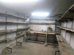Продам в рассрочку гараж с подвалом и светом. Аренда с выкупом. улица Героев Варяга 10, р-н БАМ, 36 кв. м., электричество, подвал. Вид изнутри