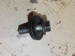 Болт коленвала. Lexus: IS300, IS200, SC300, SC400, GS430, GS300, GS400 Toyota: Crown, Aristo, Verossa, Soarer, Altezza, Brevis, Chaser, Crown Majesta...