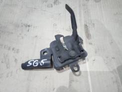 Замок капота. Subaru Forester, SG, SG5, SG6, SG69, SG9, SG9L