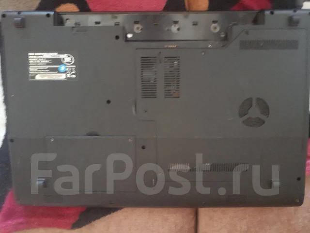 DNS Home 0124039. 17", 2,5����, ��� 1024 ��, WiFi: 1, Bluetooth: 1 ����