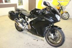 Honda VFR 800F. 800 куб. см., исправен, птс, без пробега