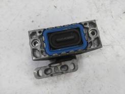 Подушка двигателя. Volkswagen: Caddy, Passat, Passat CC, Eos, Jetta, Touran, Golf, Beetle, Scirocco Двигатели: ATM, AWC, BCA, BDJ, BGU, BJB, BKC, BLS...