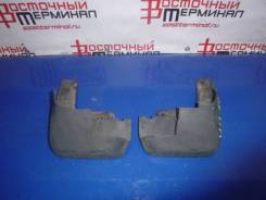 Брызговик HONDA CRV, передний