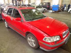 Крыло VOLVO V40, S40, левый, передний