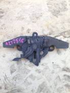 Замок капота. Toyota Avensis, AZT250, AZT250L, AZT250W, AZT251, AZT251L, AZT251W, AZT255, AZT255W, CDT250, ZZT250, ZZT251, ZZT251L Двигатели: 1AZFE, 1...