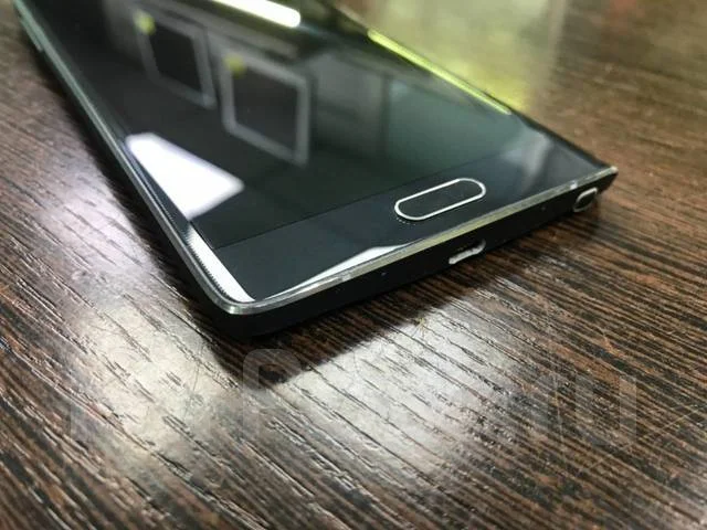 Samsung Galaxy Note Edge. �/�, 4G LTE. ��� ����� �� ���������� ����