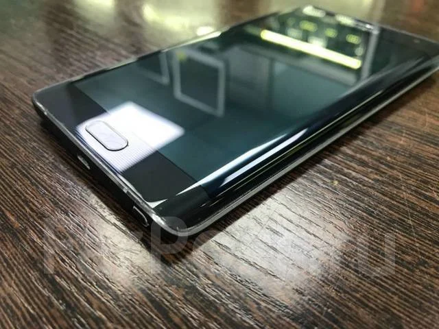 Samsung Galaxy Note Edge. �/�, 4G LTE. ��� ����� �� ���������� ����