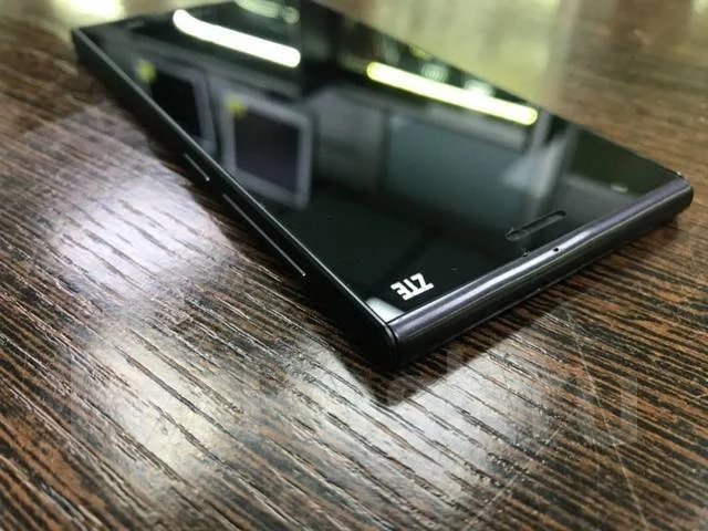 ZTE Star 1. �/�, Dual-SIM. ��� ����� �� ���������� ����
