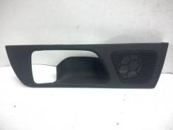 Накладка на ручку двери внутренняя. Toyota Avensis, ADT250, ADT251, AZT250, AZT250L, AZT250W, AZT251, AZT251L, AZT251W, AZT255, AZT255W, CDT250, ZZT25...