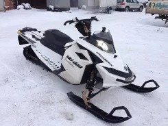BRP Ski-Doo Summit Freeride ����