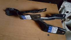 Крепление капота. Peugeot 307, 3H Двигатели: EW10, DW10, DV6ATED4, DV4TD, TU5, DW10ATED4, ET3J4, EW10J4, TU5JP4, EW10A, DW10BTED4, DW10TD, DV6TED4
