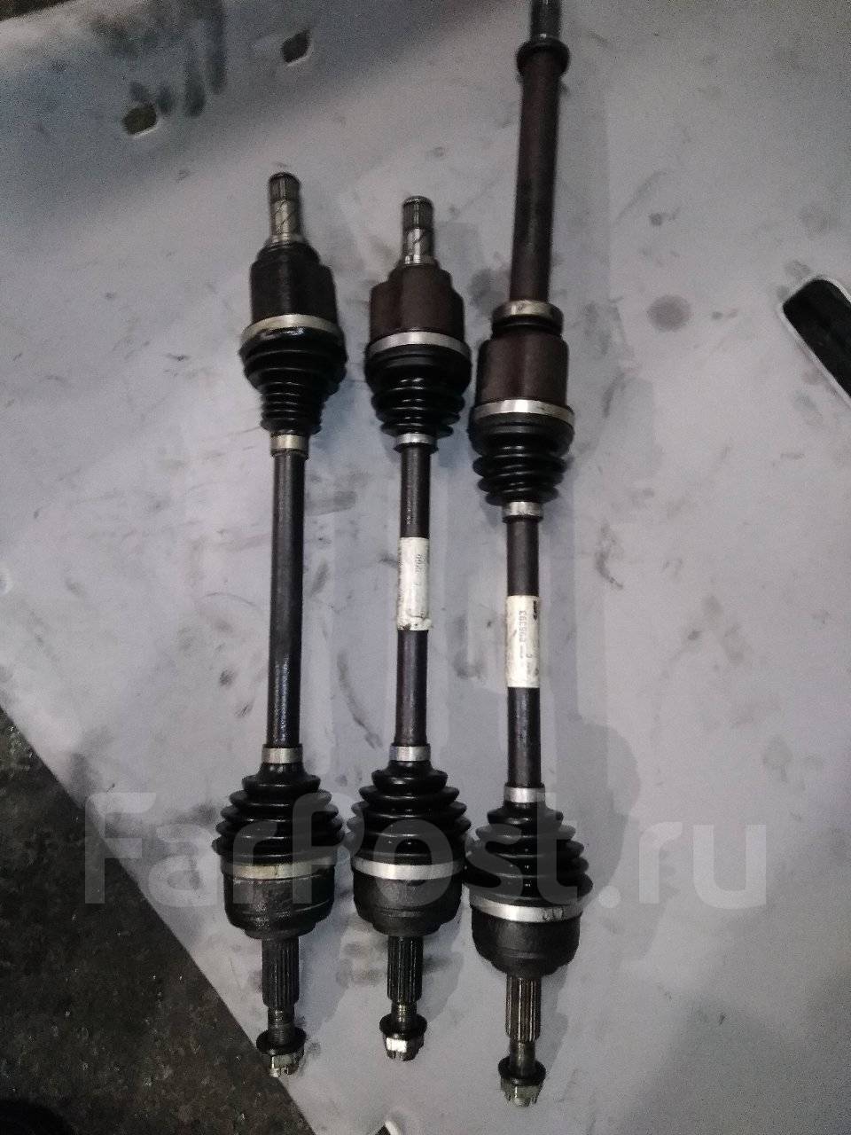 Меган 3 привод левый 1. Рено меган 3 правая полуось фото. 391003533r. Правый привод на рено меган 1. Привод меган 3.