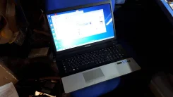 Samsung 300E7A. 17.3", 2,2����, ��� 4 ��, ���� 500���. ��� �����