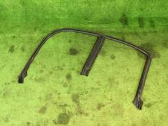 Уплотнитель двери. Subaru Legacy, BG2, BG3, BG4, BG5, BG7, BG9, BGA, BGB, BGC Двигатели: EJ18E, EJ20D, EJ20E, EJ20H, EJ20R, EJ22E, EJ25D