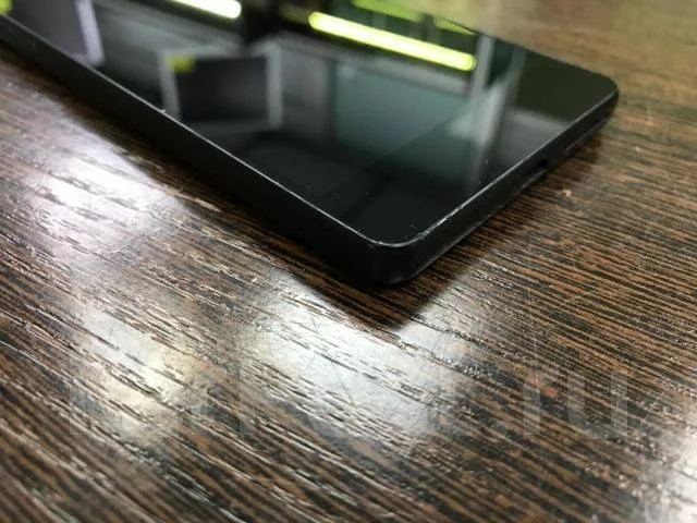 Sony Xperia E5. �/�, Dual-SIM. ��� ����� �� ���������� ����