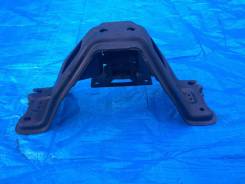 Крепление автомата. Toyota Lite Ace Noah, KR52, SR50, SR50G Toyota Noah Toyota Town Ace Noah, KR52, SR50, SR50G Двигатели: 3SFE, 7KE