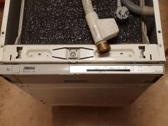 Zanussi ����
