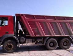 Iveco Trakker. Самосвал AD380T38H, 12 800 куб. см., 28 000 кг.