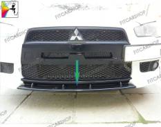 Вставка (зубатка) между клыками Lancer 10 07-11 (Митсубиши Лансер 10). Mitsubishi Lancer, CX2A, CX3A, CX4A, CX5A, CX8A, CX9A, CY1A, CY2A, CY3A, CY4A...