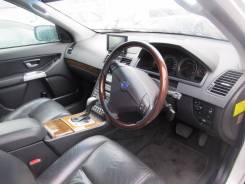 Уплотнитель двери. Volvo XC90