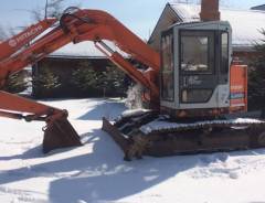 Hitachi EX60. Экскаватор
