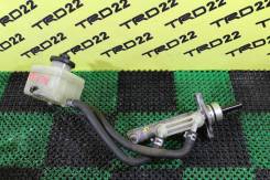 Цилиндр главный тормозной. Toyota Ipsum, ACM26, ACM26W Toyota Voxy, AZR65, AZR65G Toyota Noah, AZR65, AZR65G Toyota Estima, MCR30, MCR30W Двигатели: 2...