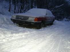 Audi 100. 44
