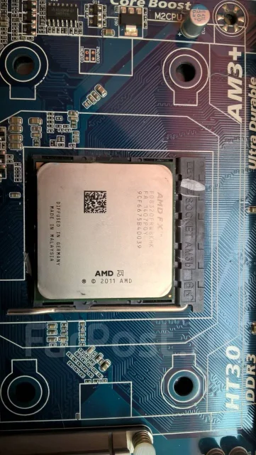 Socket AM3+ ����