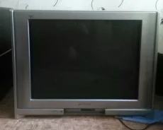 Panasonic TX-29P90T. LCD (��) ����