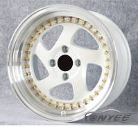 Rotiform. 8.0x16", 4x100.00, ET20, ЦО 73,1 мм. Под заказ