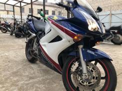 Honda VFR 800F. 800 куб. см., исправен, птс, без пробега