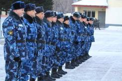 Инспектор отдела охраны. Отдел охраны ФКУ ИК-27. Поселок Волчанец остановка автобуса №22 "Аптека"