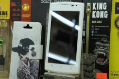Prestigio MultiPhone 4500. �/�, 3G, Dual-SIM
