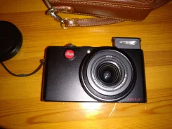 Leica D-Lux 3. 10 - 14.9 ��, ���: 4� ����