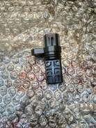Датчик положения коленвала. Nissan: Bluebird, Maxima, Elgrand, Presage, Altima, Sunny, Micra C+C, Cube, Patrol, Skyline, Xterra, Fairlady Z, Micra, St...