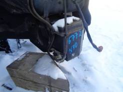 Бачок стеклоомывателя. Nissan Bluebird, ENU13, EU13, HNU13, HU13, PU13, SNU13, SU13, U13 Nissan Presage, HU30, NU30, TNU30, TU30, U30, VNU30, VU30 Nis...