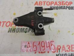 Кронштейн двигателя правый Nissan Cefiro 2 (A32) 1994-1998г