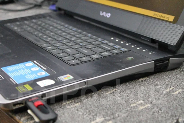 Sony VAIO VGN. 17", 1,8����, ��� 1024 ��, ���� 160���, WiFi: 1, Bluetooth: 1 ����