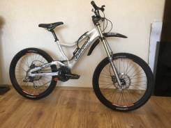 Продам велосипед Giant DH Comp