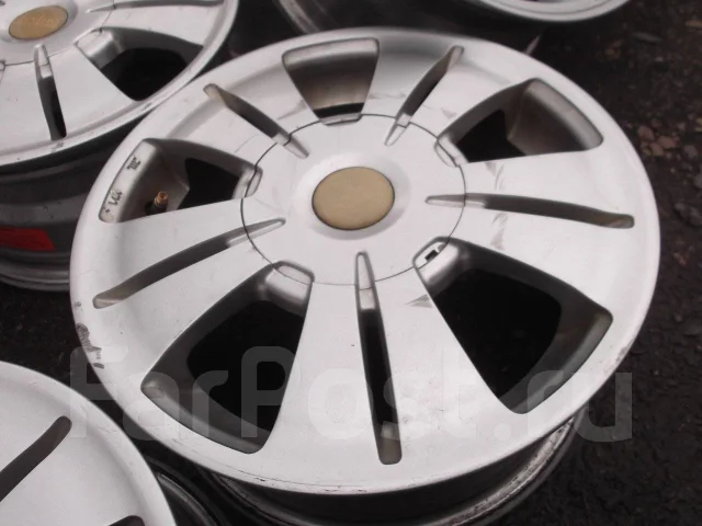 Devino. 6.0x14", 4x100, 4x114.3, ET38, �� 73,1���. ��� ����� �� ����������� ������ ����